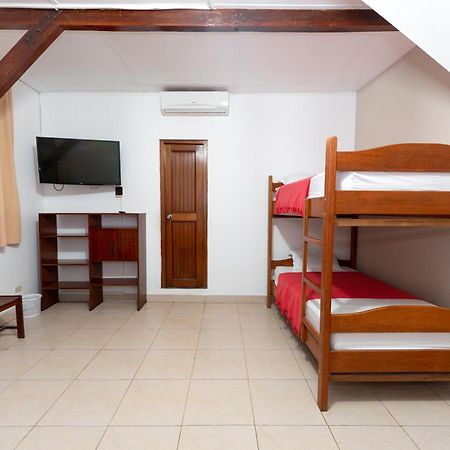 Hostal "Centrika" تارابوتو المظهر الخارجي الصورة