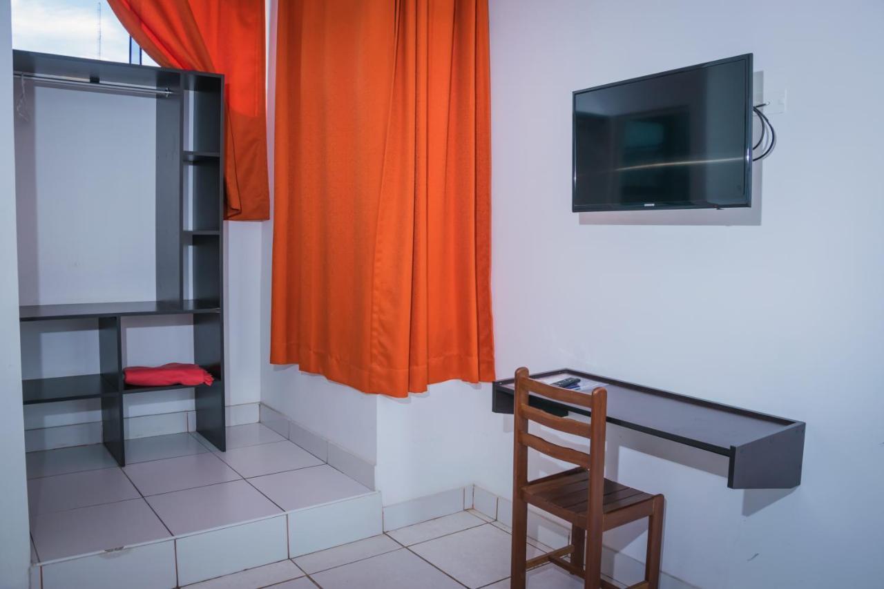 Hostal "Centrika" تارابوتو المظهر الخارجي الصورة