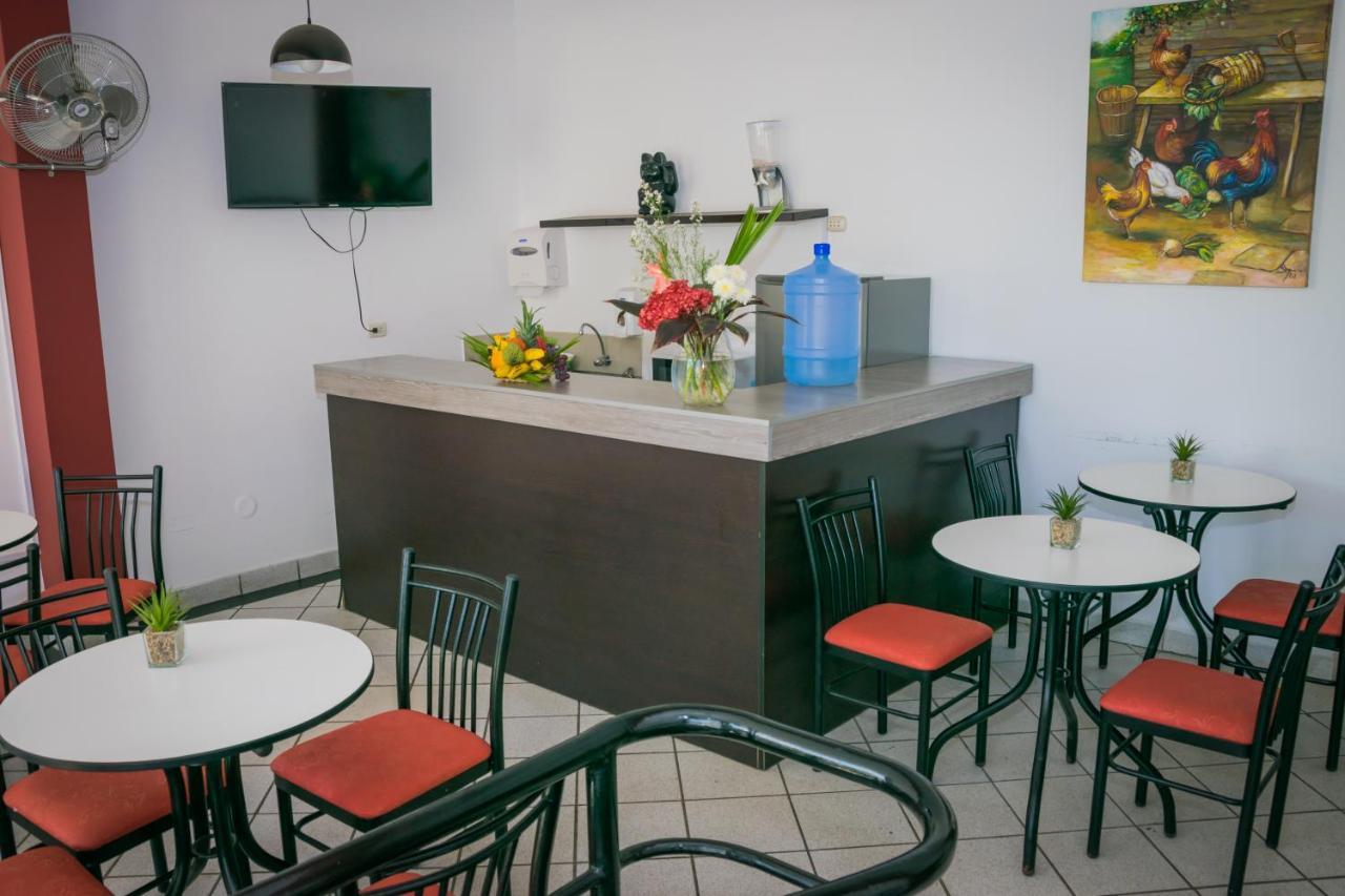 Hostal "Centrika" تارابوتو المظهر الخارجي الصورة