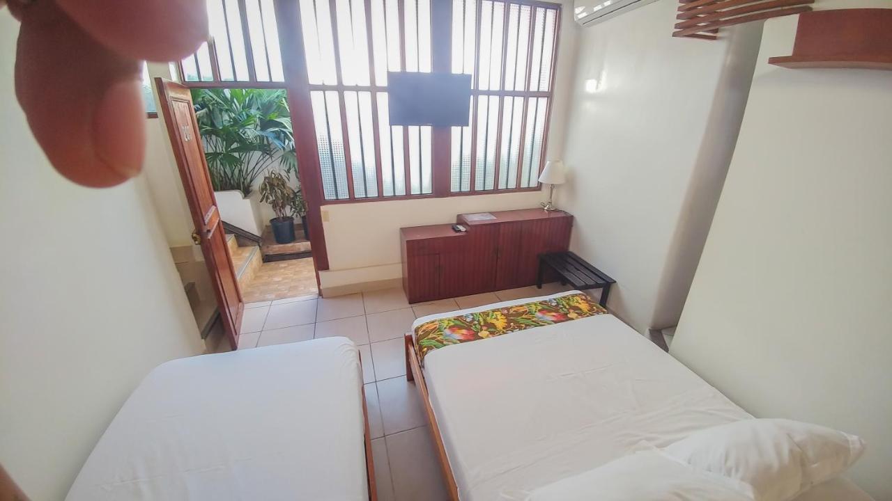 Hostal "Centrika" تارابوتو المظهر الخارجي الصورة
