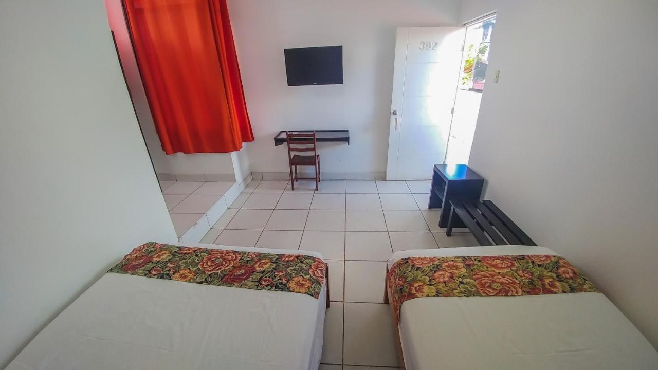 Hostal "Centrika" تارابوتو المظهر الخارجي الصورة