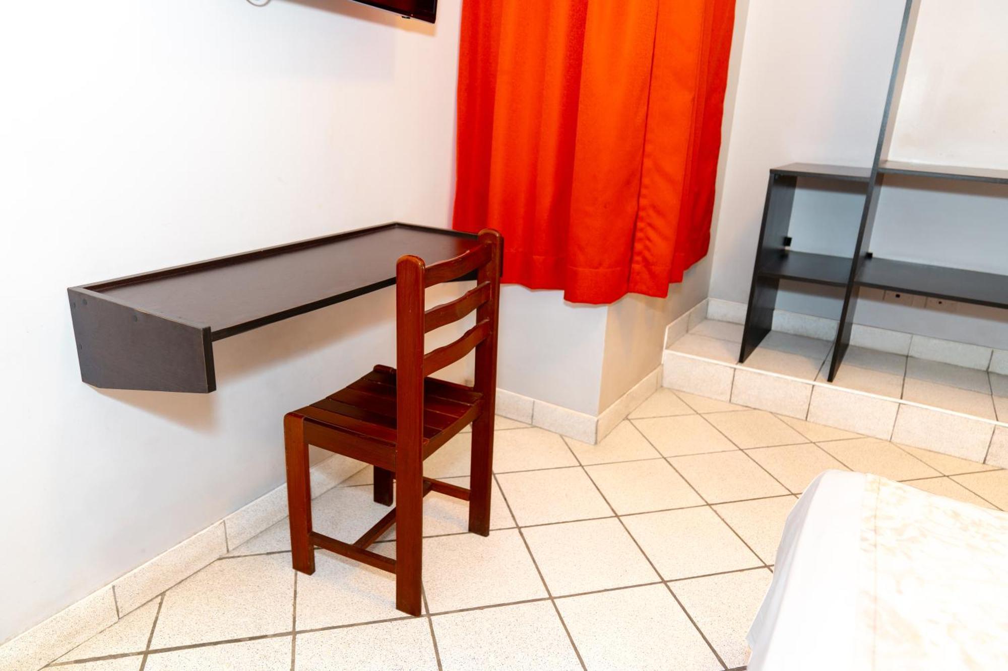 Hostal "Centrika" تارابوتو المظهر الخارجي الصورة